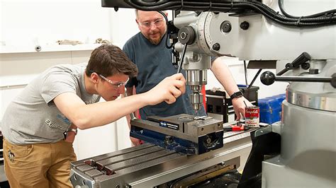 cnc machine school|cnc trade schools near me.